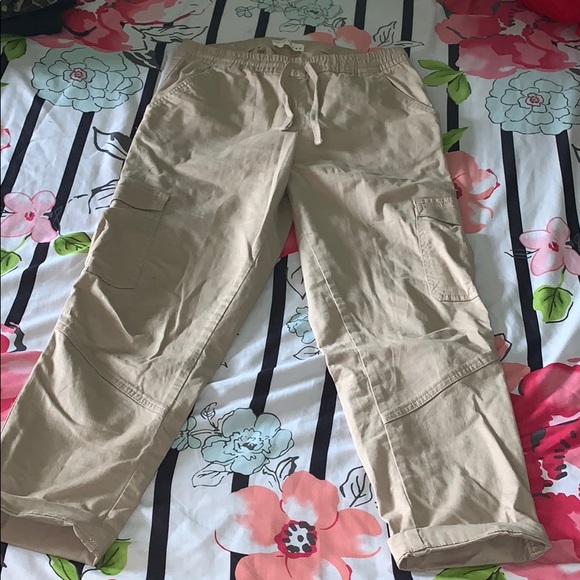 Cotton On Pants - khaki cargos from cotton on!!